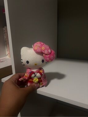 Hello Kitty Pink Floral Kimono Plush Ornament